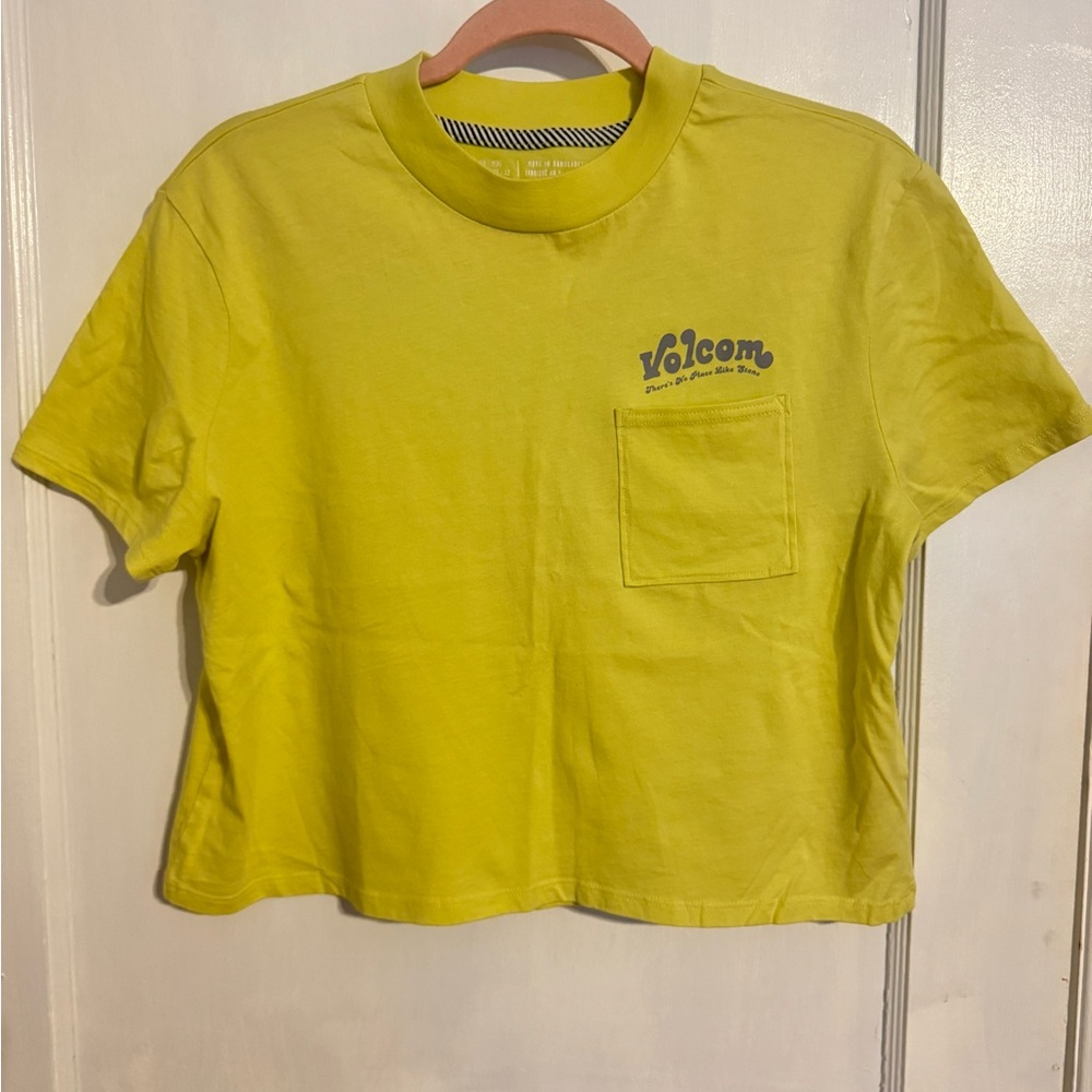 Volcom Cropped Yellow T-Shirt